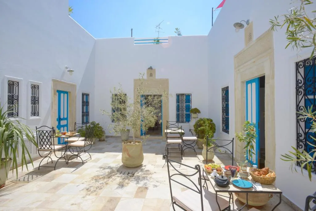 maison haouaria